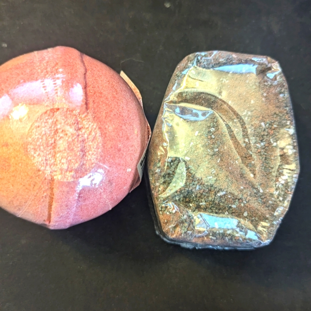 2 Fragrant Jewel Bath Bombs